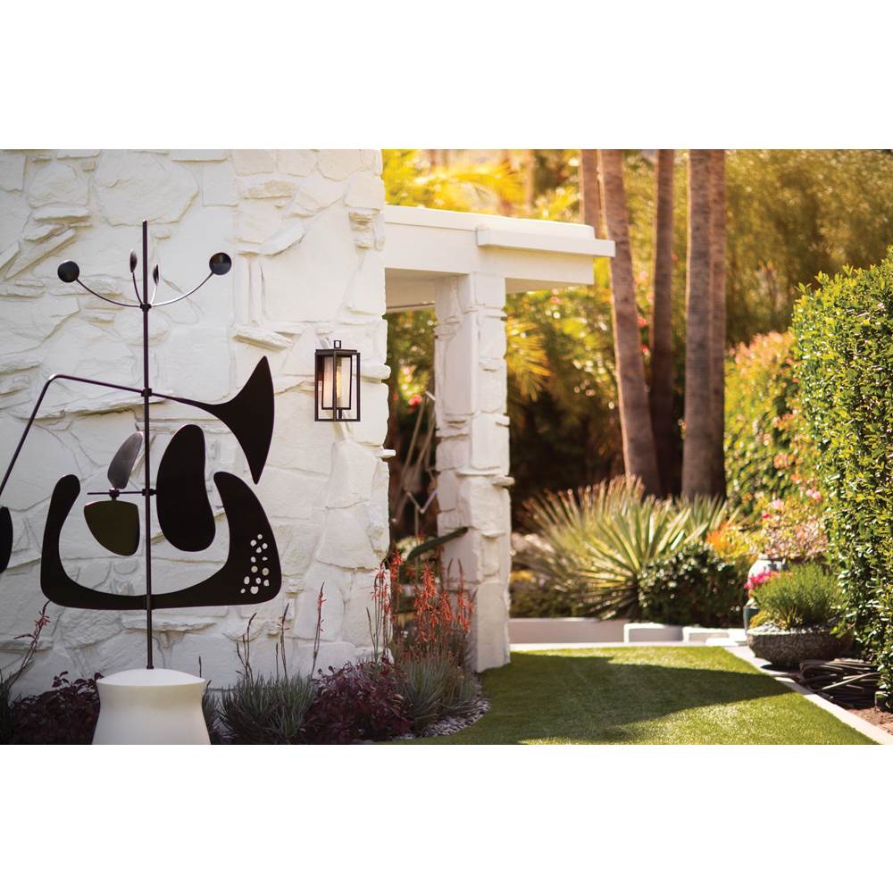 Hinkley Lighting 1004BK Black Medium Wall Mount Lantern Image 7