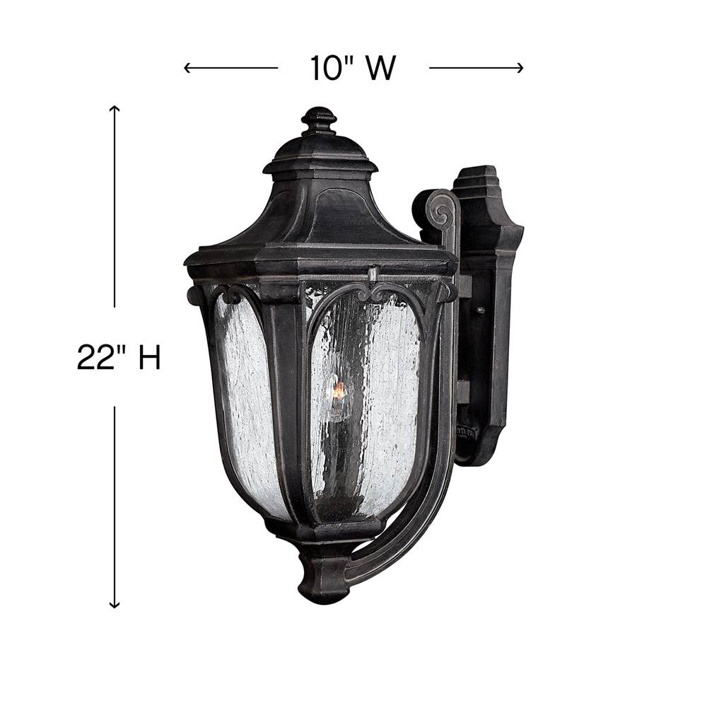 Hinkley Lighting Trafalgar Medium Wall Mount Lantern