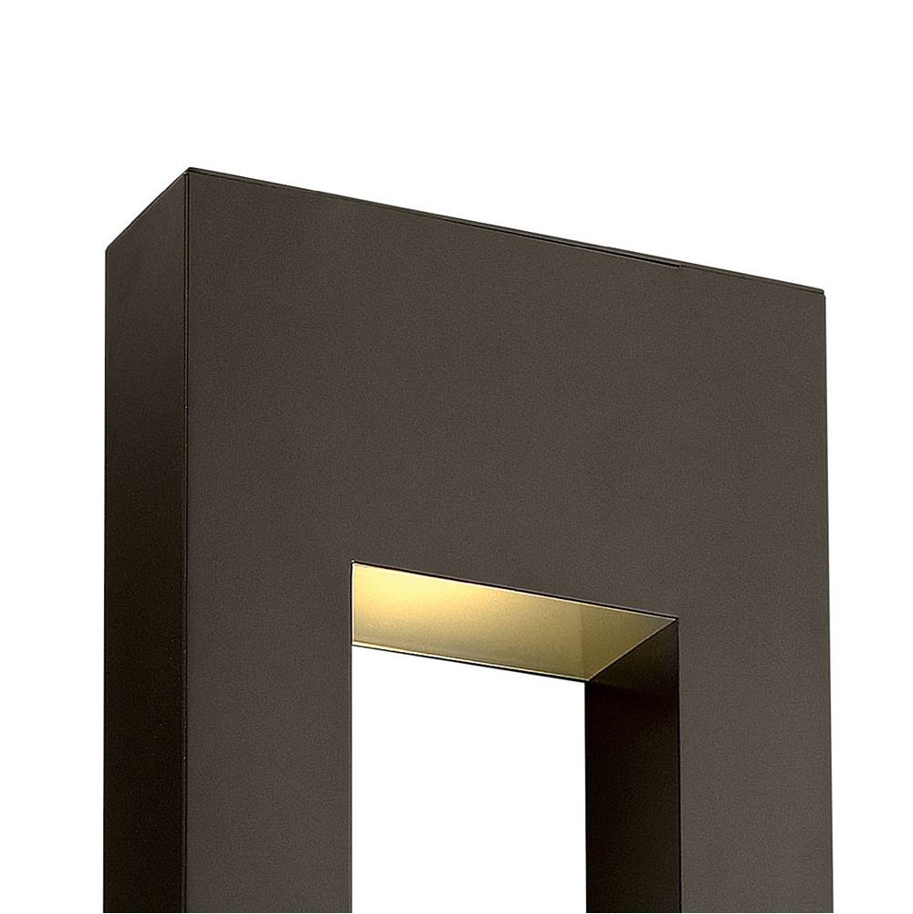 Hinkley Lighting 1639BZ-LL Bronze Extra Large Wall Mount Lantern Image 5