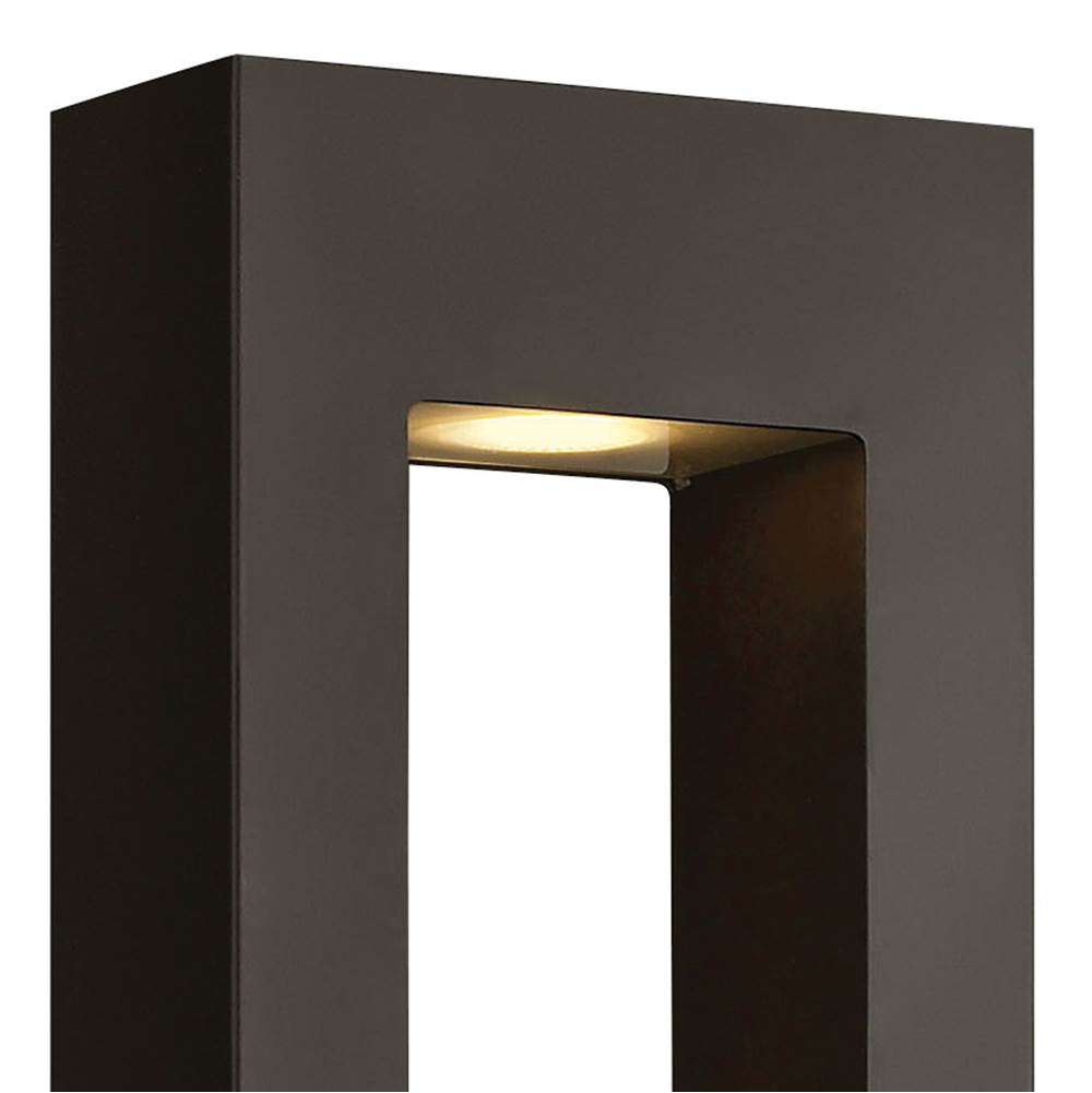 Hinkley Lighting  Large Wall Mount Lantern