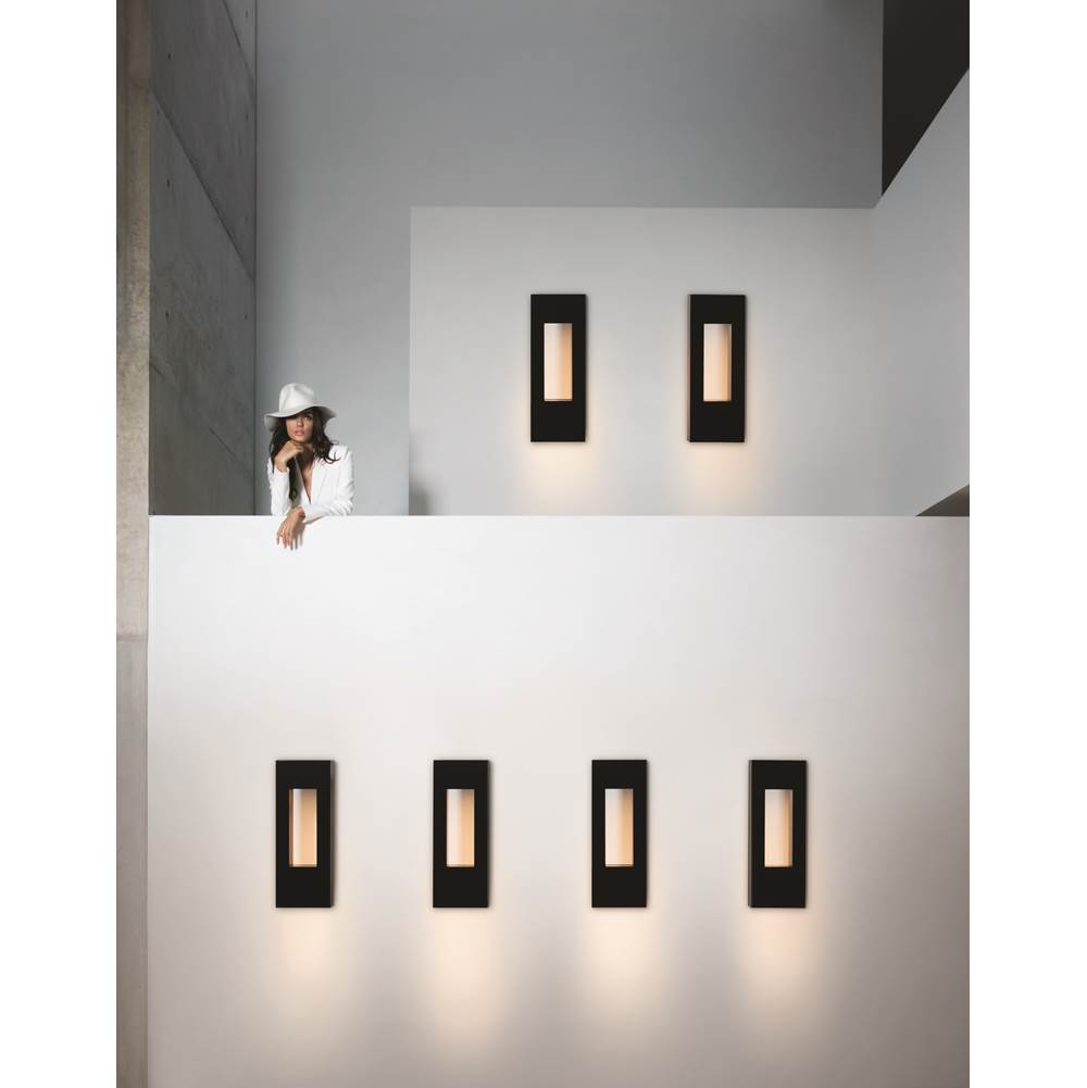 Hinkley Lighting 1648SK-LL Satin Black Medium Wall Mount Lantern Image 3