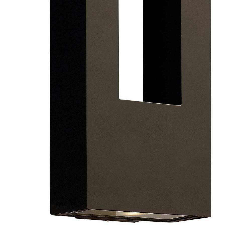 Hinkley Lighting 1649BZ-LED Bronze Large Wall Mount Lantern Image 7