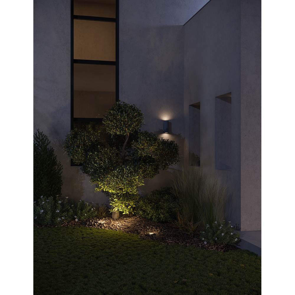 Hinkley Lighting 16701MZ Matte Bronze Hardy Island Flat Top Well Light Image 3