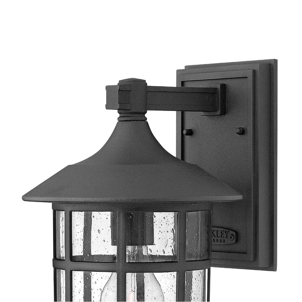 Hinkley Lighting Freeport Medium Wall Mount Lantern
