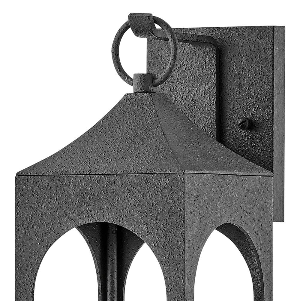 Hinkley Lighting Heritage Medium Wall Mount Lantern