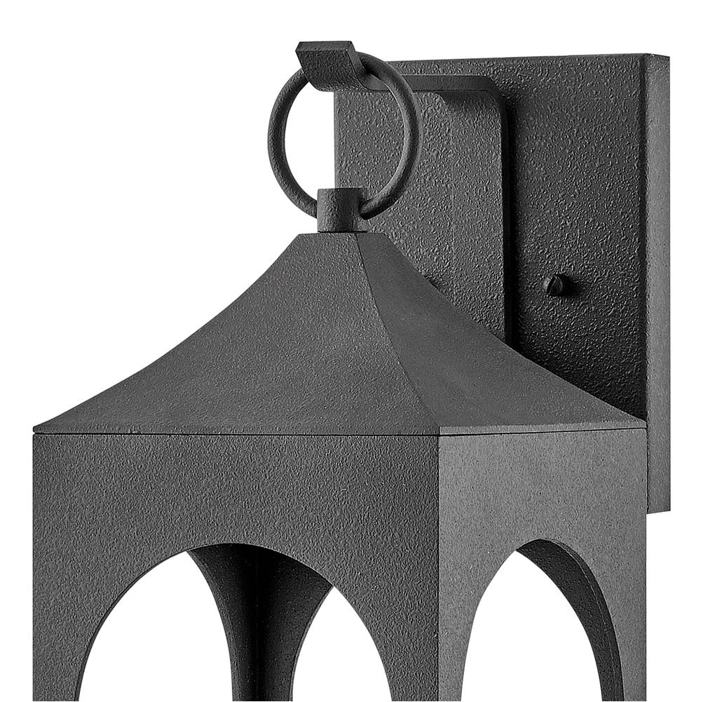 Hinkley Lighting Heritage Large Wall Mount Lantern