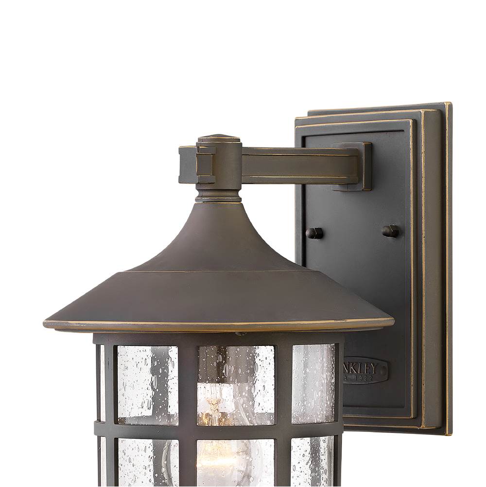 Hinkley Lighting Freeport Medium Wall Mount Lantern
