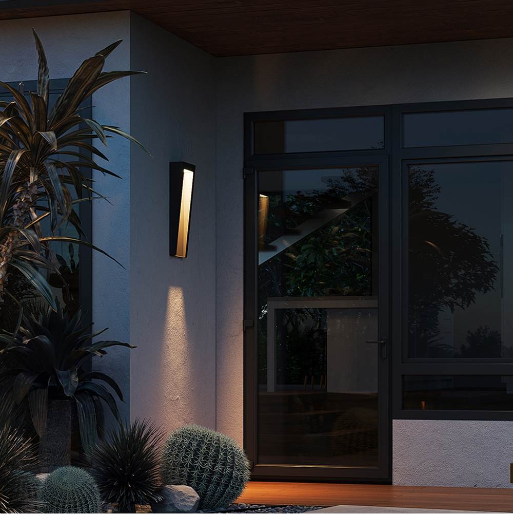 Hinkley Lighting 2144TK Textured Black Medium Wall Mount Lantern Image 4