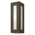 Hinkley Lighting Dorian Medium Wall Mount Lantern