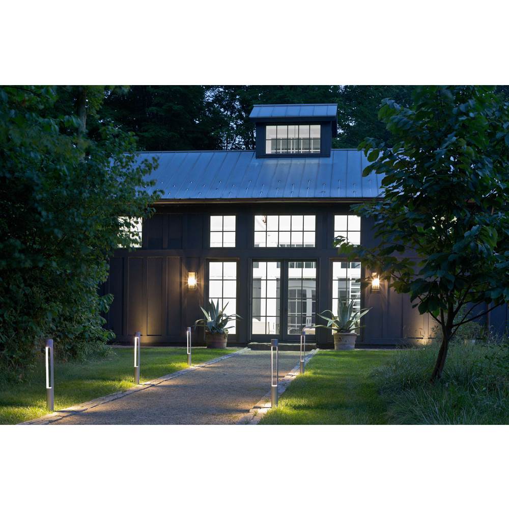 Hinkley Lighting 2915DZ Aged Zinc Large Wall Mount Lantern Image 2