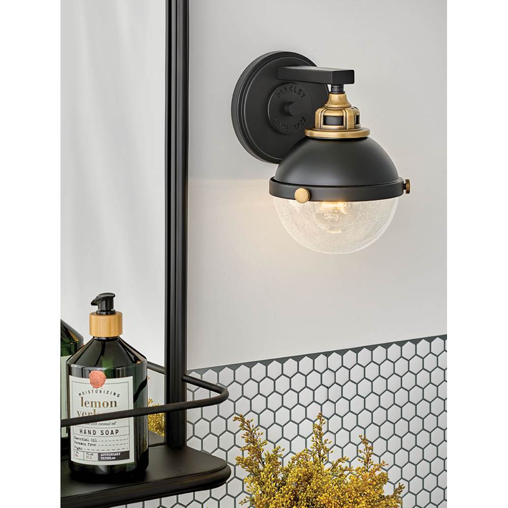 Hinkley Lighting Fletcher Single Light Vanity