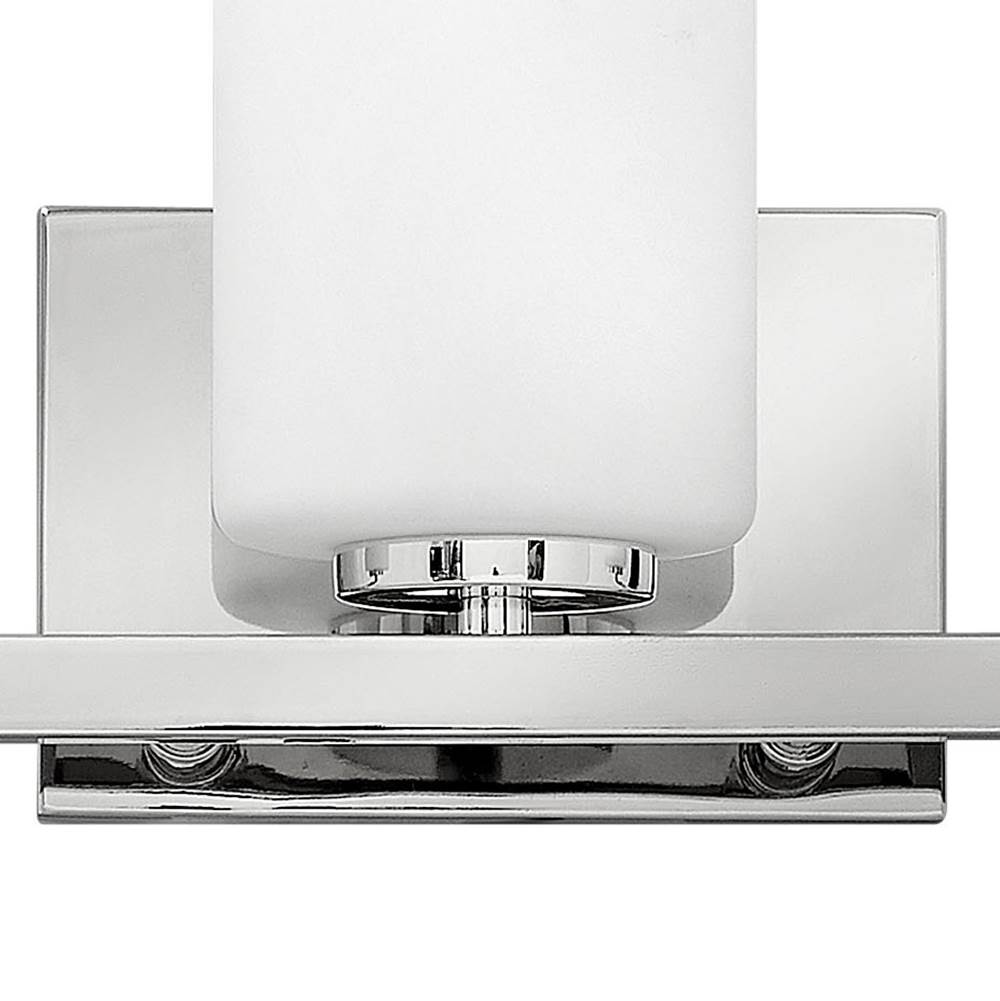 Hinkley Lighting 55023PN Polished Nickel Three Light Vanity Image 3