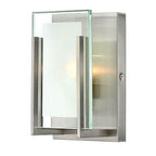 Hinkley Lighting 5650BN Brushed Nickel Single Light Vanity Image 1