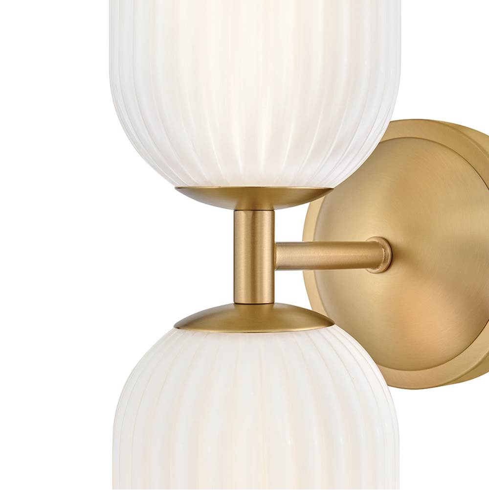Hinkley Lighting 57472LCB-CO Lacquered Brass Medium Two Light Sconce Image 5
