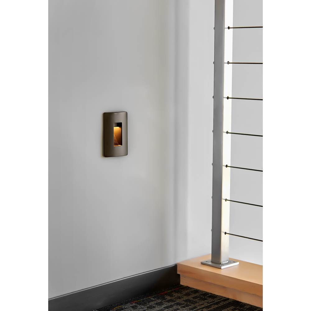 Hinkley Lighting 58504MZ Matte Bronze Luna Step Light 120v Vertical 2700k Image 4