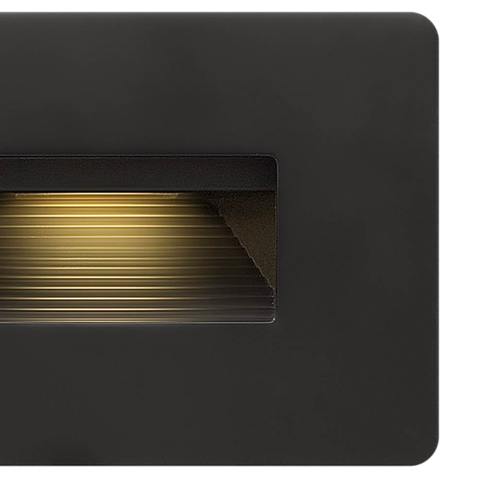 Hinkley Lighting Luna Step Light 120v Horizontal 3000k