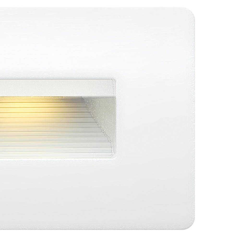 Hinkley Lighting Luna Step Light 120v Horizontal 3000k