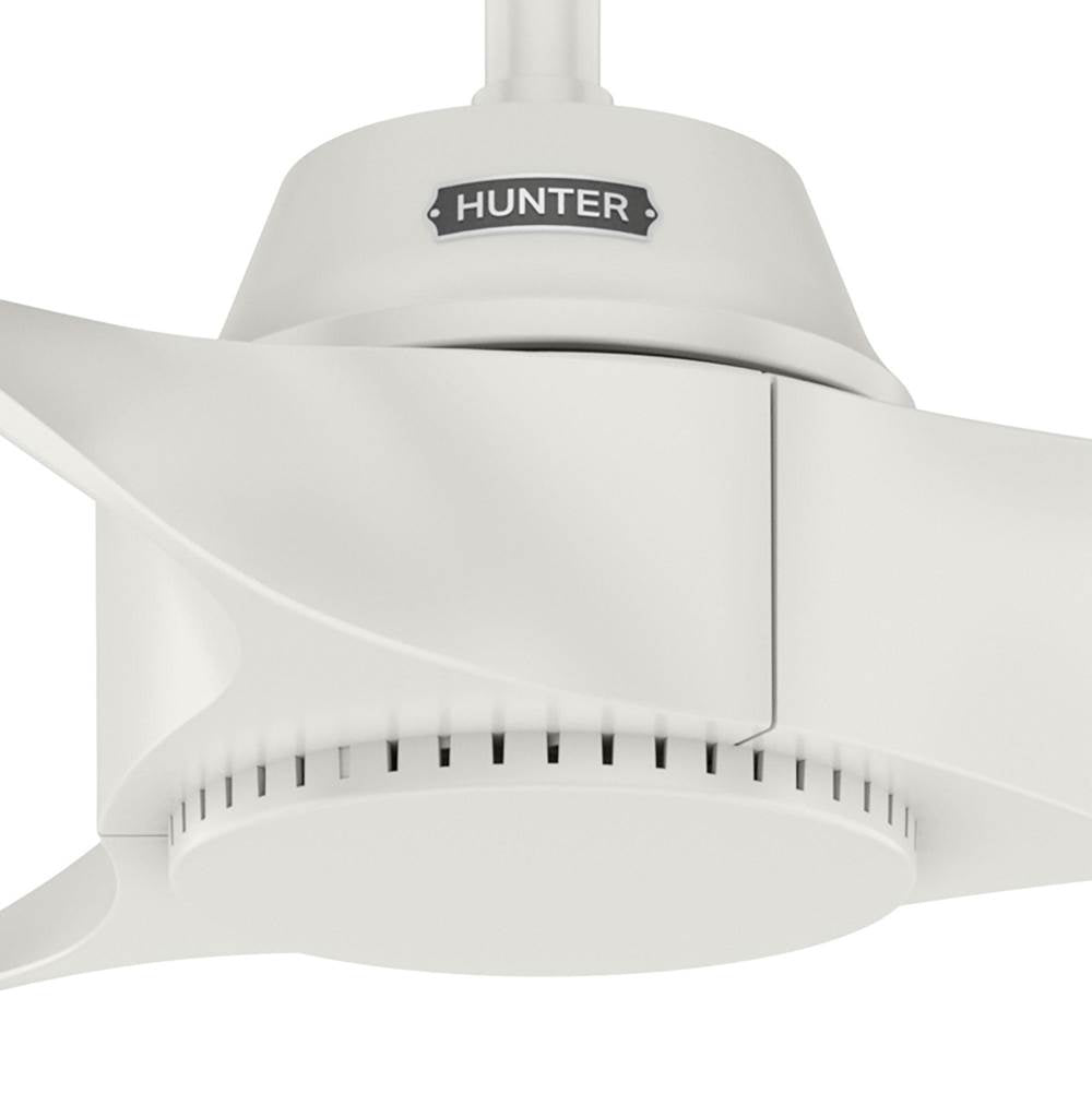 Hunter 52998 Fresh White 60 Inch Mosley Energy Star Fresh White Damp Rated Ceiling Fan And Wall Control Image 2