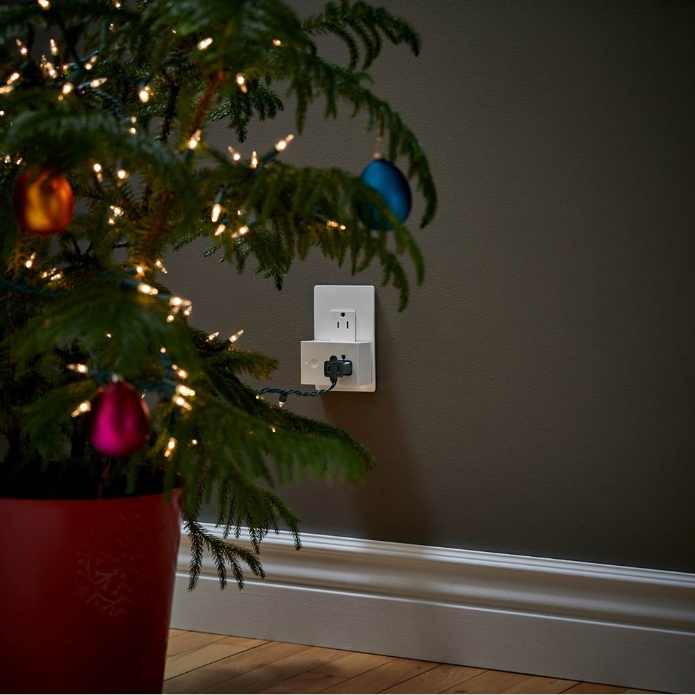 Legrand WNP10 White Smart Plug-in Switch With Netatmo Image 3