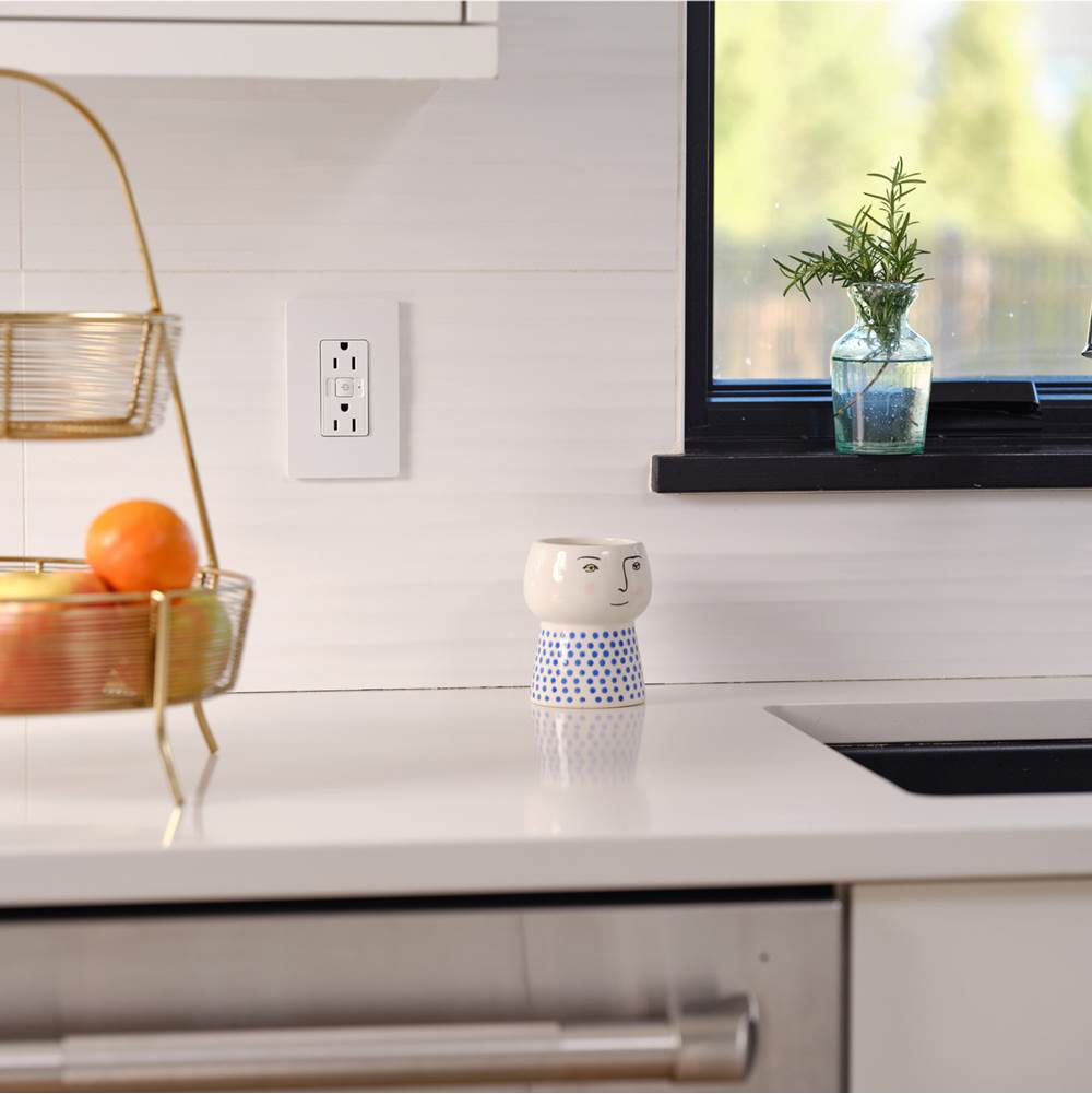 Legrand WNRR15WH White Smart 15a Outlet With Netatmo, White Image 5
