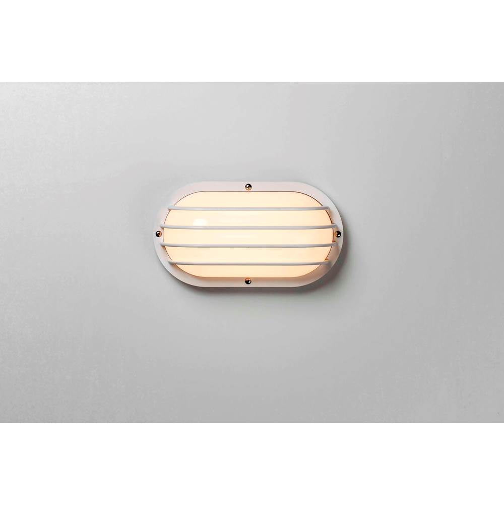 Maxim Lighting 10110FTWT White Bulwark 1-light Outdoor Wall Sconce Image 2