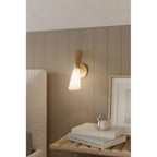Minka-Lavery 14261-732 Legacy Brass Vantrel  13.75'' High 1-light Wall Sconce Image 3