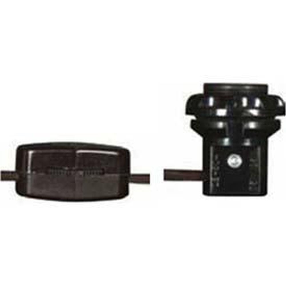 Satco Threaded Phenolic Candelabra Socket With Plug And Sw