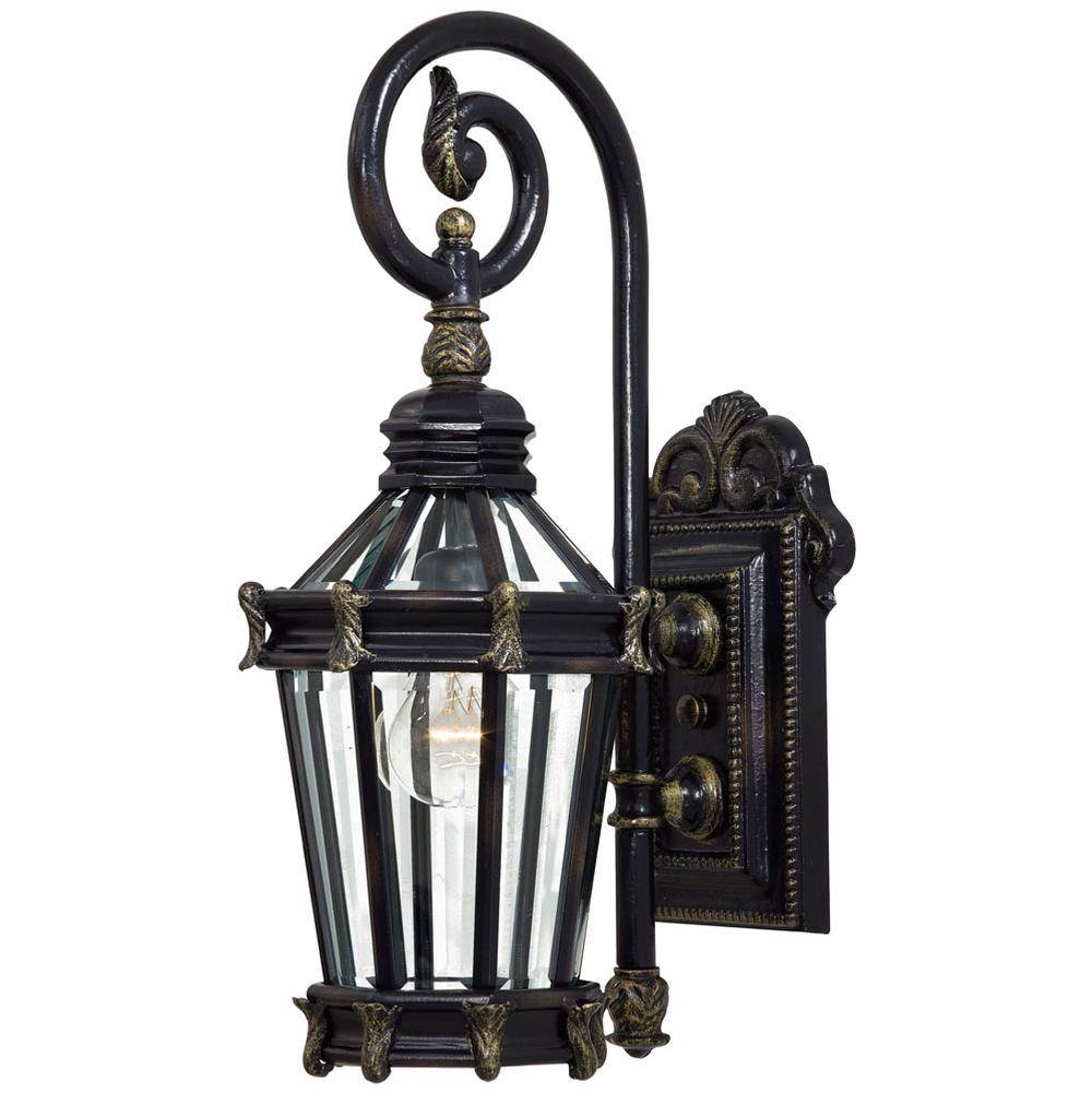The Great Outdoors Stratford Hall 1 Light Wall Mount